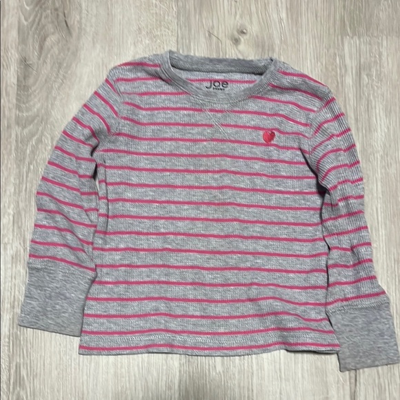 4/$20 Gray and Pink Striped Kids Shirt - Picture 1 of 1